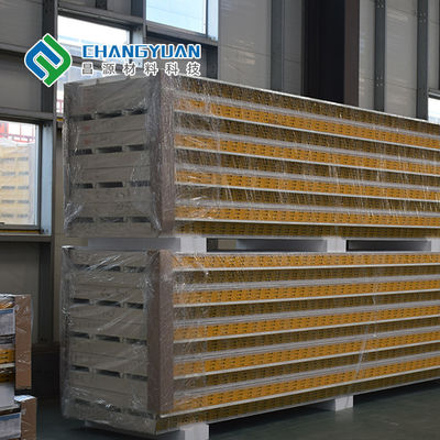 ฉนวนกันความร้อน PU Sandwich Roof Panel ประหยัดพลังงาน 75/100/150mm