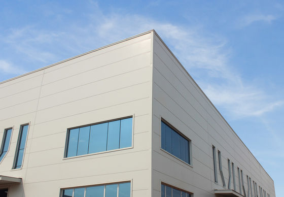 แผงแซนวิช PU ความแข็งแรงสูง พร้อมการกันอากาศ/กันน้ำ และฉนวนกันความร้อนสำหรับงานหลังคาและงานก่อสร้าง