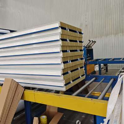 แผนผังหลังคาไฟฟ้าไฟฟ้าที่มีความกว้าง 1000 มิลลิเมตรและ PU หินหญ้าหรือ PU กระจกหญ้าหลักสําหรับการแก้ไขพลังงานที่ยั่งยืน