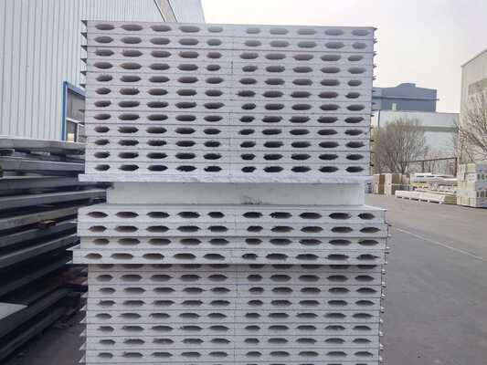 แผ่นผนังห้องสะอาดกันไฟและกันน้ําที่มีความหนาที่สามารถปรับแต่งได้สําหรับสภาพแวดล้อมที่สะอาดสูง