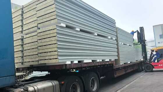 แผ่นแยกห้องสะอาด ผนังแยกห้องสะอาด วัสดุผนังห้องสะอาด