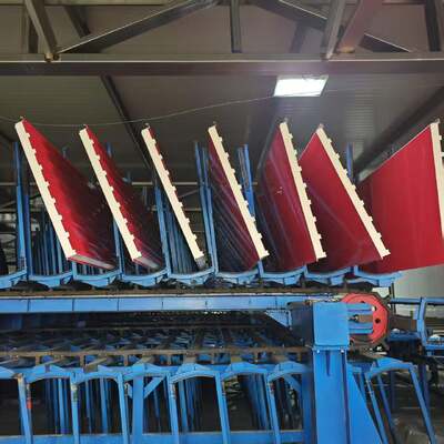 แผงหลังคากันไฟแซนวิชปูตกแต่ง แผงหลังคาโลหะภายนอก แผงแซนด์วิชกำแพงเมืองจีน